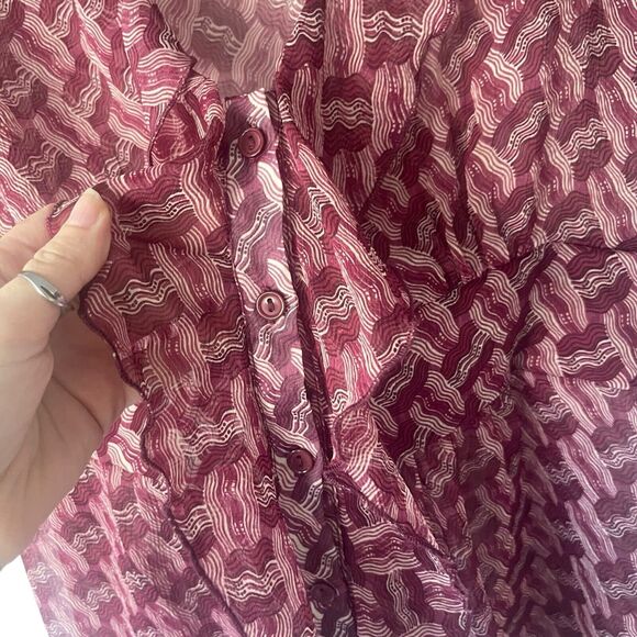 Hip To Hip Y2k‎ Large Red Pink Sheer Ruffle Button Retro Blouse - Picture 4 of 9